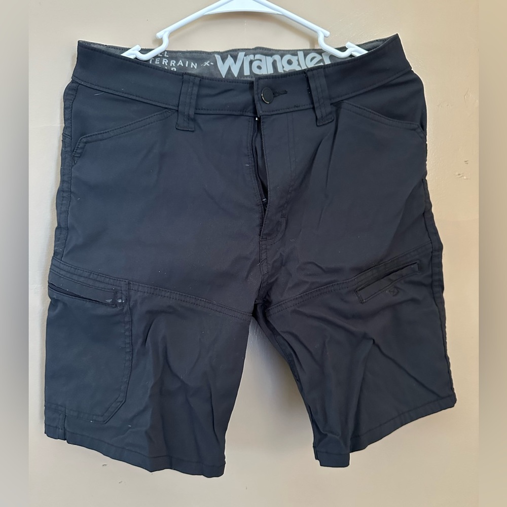 Men’s Wrangler ATG shorts